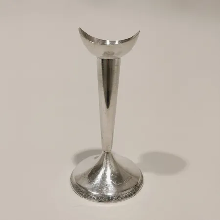 Ljusstake, höjd ca 16cm, GAB år 1960, gravyr, 830/1000 silver  Vikt: 95,1 g