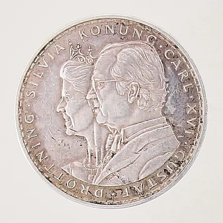 Mynt, Konung Carl XVI Gustaf Drottning Silvia, 19 juni 2001, 1976, 200kr, silver 925/1000 Vikt: 27,2 g