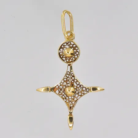 Hänge 18,5x32,5mm inklusive ögla ostämplad, 14K Vikt: 1,5 g