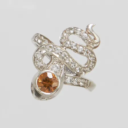 Ring med gul samt vita stenar, Ø17¼, bredd: 2,1-23mm, silver, 925/1000 Vikt: 4,3 g