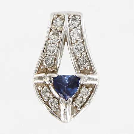 Hänge med blå sten och diamanter 12xca 0,01ct, 20mm, bredd: 5-11mm, vitguld 14K  Vikt: 3,7 g