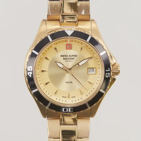 Damur, Swiss Alpine Military by Grovana Quartz, Ø36mm.
