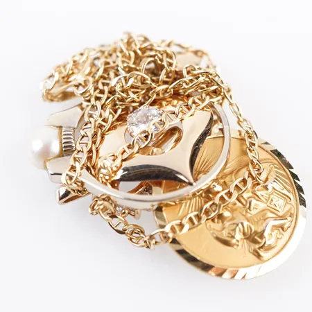 Diverse guld, 18k Vikt: 10,2 g