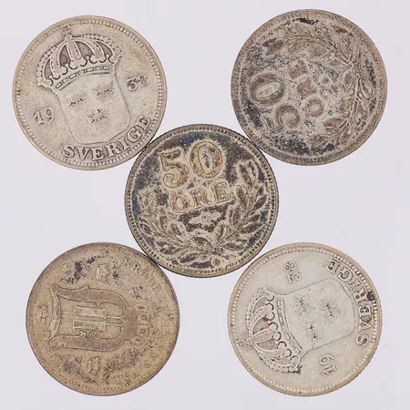 5 mynt nominellt värde 50 öre, 600/1000 silver Vikt: 24,6 g