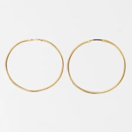 Ett par örhängen, creoler, Ø19,5mm, bredd 0,9mm, ovala, 14K. Vikt: 0,6 g
