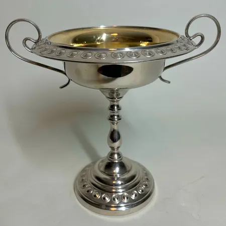 Pokal/skål på fot nysilver 18,5cm