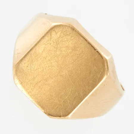 Klackring stl 19¾, bredd: 4-15mm, 18K  Vikt: 5 g