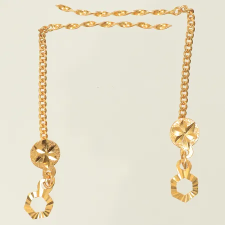 Ett par örhängen med snurrade stift, längd ca 67mm, bredd 1-6mm, 21K, 1,9g 