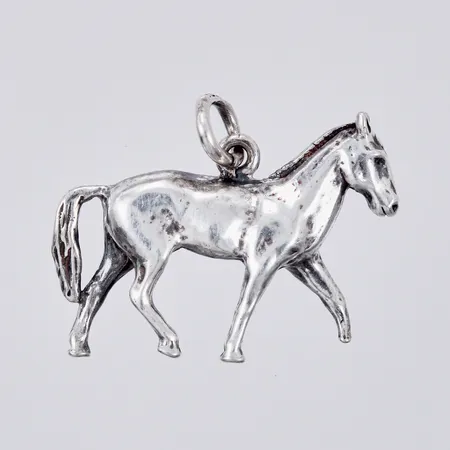 Hänge längd ca 15mm, bredd ca 22mm, 925/1000 silver Vikt: 3,1 g