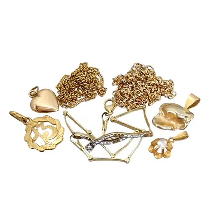 Diverse smycken, 14K guld - bruttovikt 3,4g, 18K guld - bruttovikt 14,7g, defekter och slitage