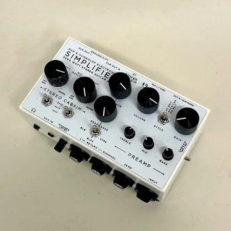 Effektpedal, Zero Watt Amplifier i pedalformat, DSM & Humboldt simplifier, vit, inga övriga tillbehör.