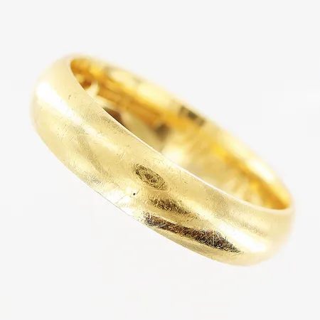 Ring slät stl 17¼, gravyr, 18K Vikt: 4,7 g