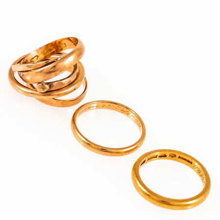 Diverse defekt/graverat guld. 13,9g i 18K, 4,1g i 20K och 7,3g i 23K.