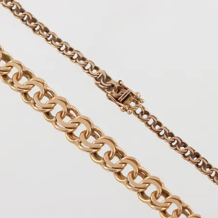 Collier Bismarck 18k K&EC Göteborg,längd ca 43 cm,bredd ca 3.3-8 mm. Vikt: 21,9 g