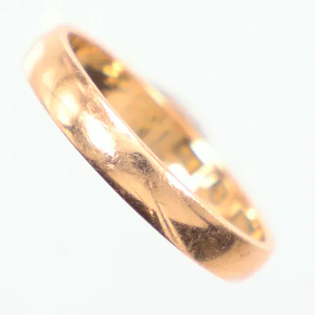 Ring slät Ø16½, gravyr, 18K Vikt: 2,5 g