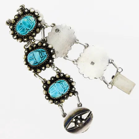 Armband 19cm scarabé/turkosa stenar, bredd 21mm, silver. Vikt: 33,7 g