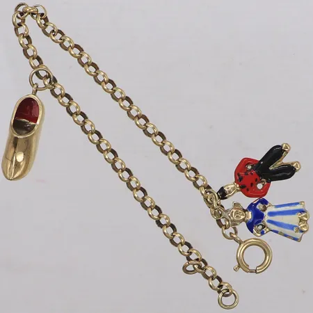 Armband Ärtlänk med två berlocker, längd 15,5cm, bredd 3mm, 14K Vikt: 7,2 g