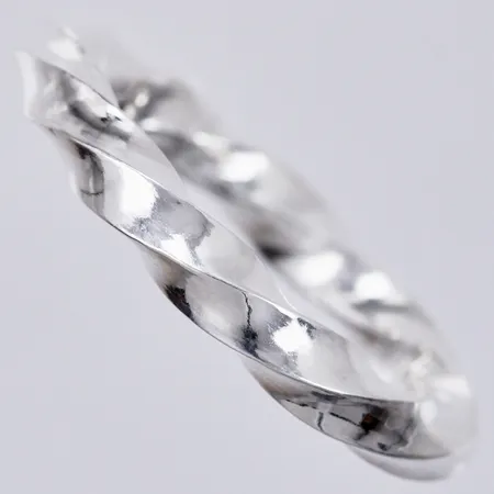 Ring Lenamari Hernodh årsstämpel saknas, stl: 19½, bredd ca 4mm, 925/1000silver Vikt: 6,6 g