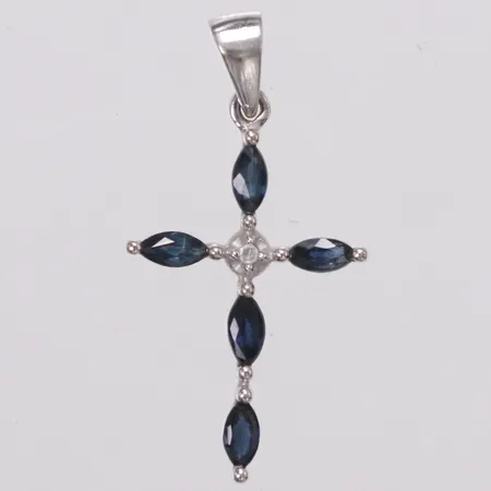 Hänge kors diamant ca 0,005ct, safirer, 26mm, Guldfynd, vitguld, 18K  Vikt: 1 g