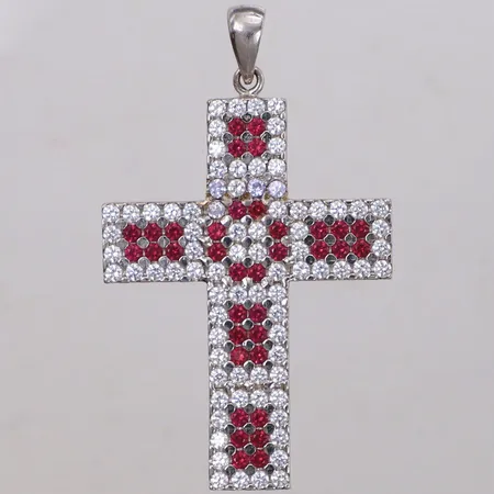 Hänge Kors med vita samt röda stenar, 55x33mm, vitguld, 18K Vikt: 9,5 g