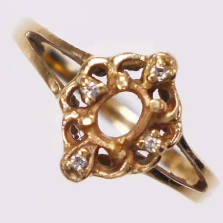 Ring diamanter 4 x ca0,01ct, stl 16½, Carlsén, mittsten saknas, 18K  Vikt: 3,4 g