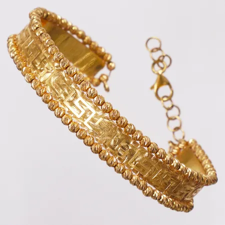 Armband meandermönster, kuldekor, ca 50x40mm, defekt av, 21K  Vikt: 12,7 g