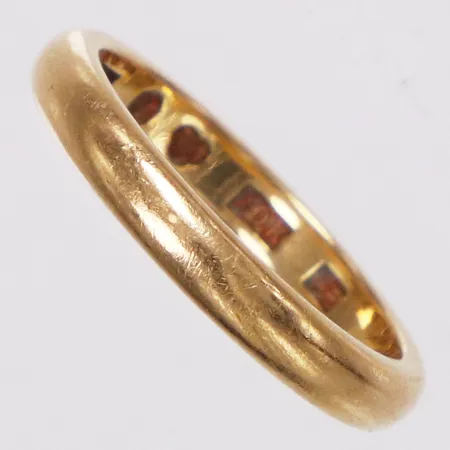 Ring slät, stl 17¾, bredd 3mm, Andren Claes E år 1922, gravyr, 20K  Vikt: 5,2 g