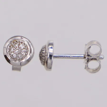 Ett par örhängen Ø 5,4mm, med åttkantslipade diamanter 14x ca 0,005ct, vitguld, 9K Vikt: 0,7 g