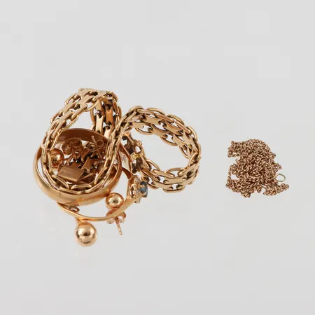 Trasigt guld 18k 28.5 gram 9k 1.9 gram. Vikt: 30,4 g