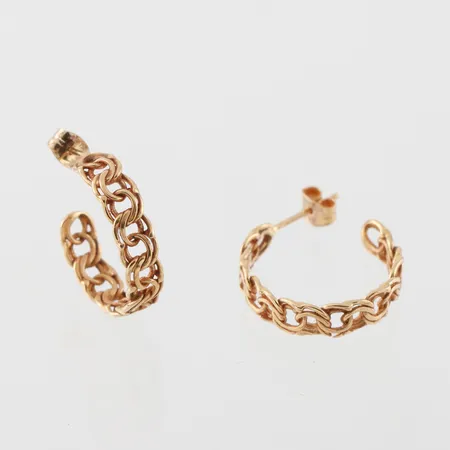 Örhängen paret 18k Bismarck,diameter ca 19 mm,18k. Vikt: 3,7 g