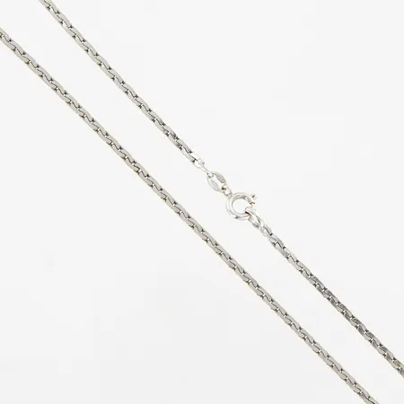 Kedja Manglad modell 40cm bredd: 2mm, vitguld 18K  Vikt: 9 g