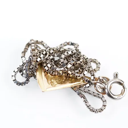 Diverse guld, 18k Vikt: 4,2 g