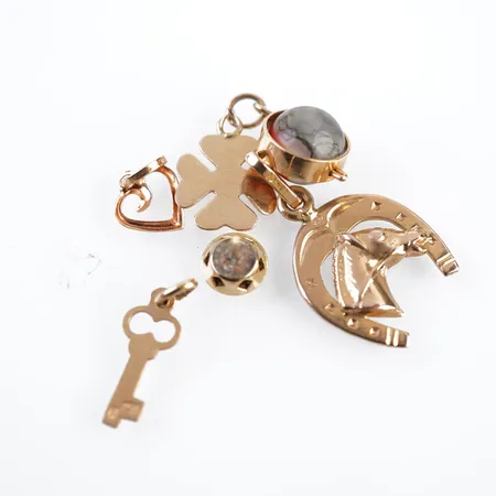 Diverse guld, 18k Vikt: 4,1 g