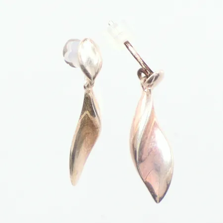 Ett par örhängen silver 925/1000 , 2cm, gummistoppar Vikt: 2,4 g