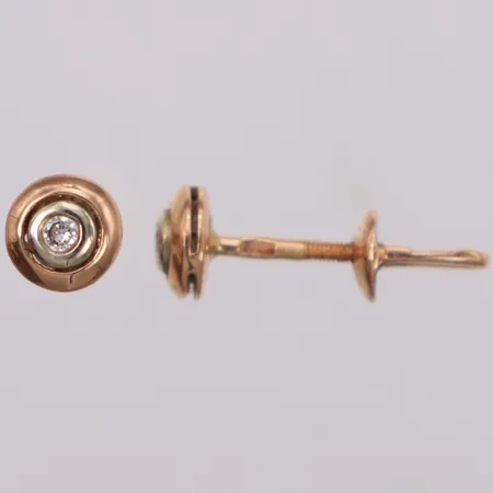 Ett par örhängen med diamanter 2x ca 0,02ct, Ø ca 6,2mm, skruvlås, 14K Vikt: 1,9 g