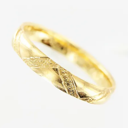 Ring stl 20¾, gravyr, 18K Vikt: 4,4 g