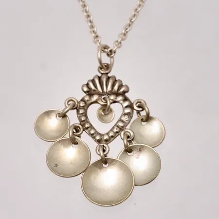 Hänge med kedja i silver, Dräktsmycke, mått 23x39,5mm, kedja, 41,5cm, Ankar, bredd 2,1mm, 830/1000, vikt 6,86g.