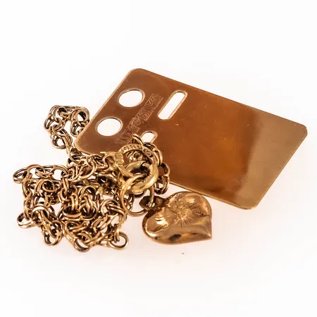 Diverse defekt / graverat guld 18K 3,2g. 