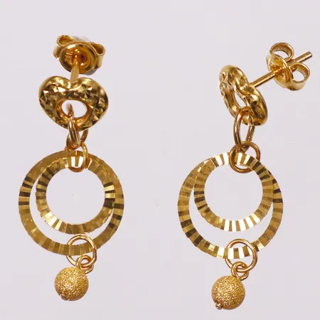 Ett par örhängen 30mm, 21K Vikt: 3,7 g