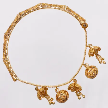 Armband berlocker, ca 59x63mm, halvstelt, öppningsbar, 21K  Vikt: 22,1 g