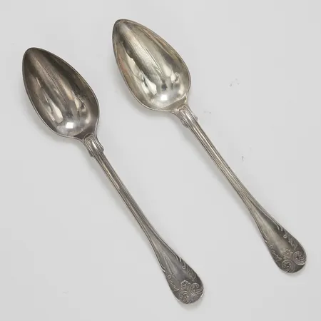 Två skedar, 15,1cm, monogram, silver 830/1000, 32,4g Vikt: 32,4 g