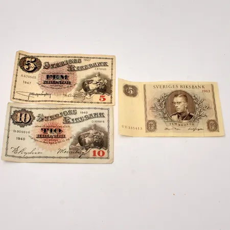 3st sedlar, 10kr från 1940, 5kr från 1947, 1963, den äldre 5kr sedeln har en reva på mitten ca 1cm.