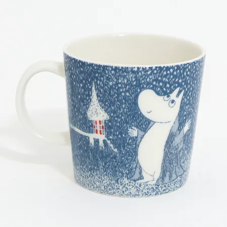 Muminmugg "Lätt snöfall" Arabia, höjd 8cm, Ø8cm Skickas med paket.