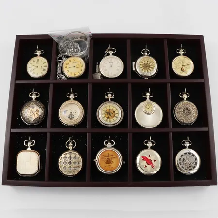 SAMLING FICKUR 30 st  "The Heritage Collection". Skickas med Bussgods eller PostNord