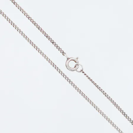 Kedja pansar 42cm bredd: 1mm, smärre skevheter, silver 830/1000 Vikt: 1,9 g