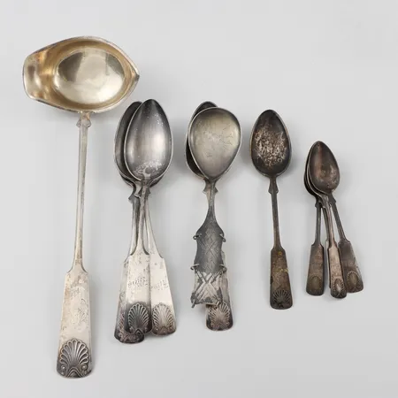 Diverse silverbestick. Vikt: 451 g