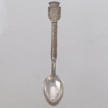 Sked, längd 9,5cm, gravyr, 925/1000 silver Vikt: 9 g