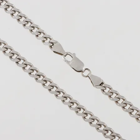 Collier Silver längd ca 55 cm,bredd 5.4 mm. Vikt: 32,5 g