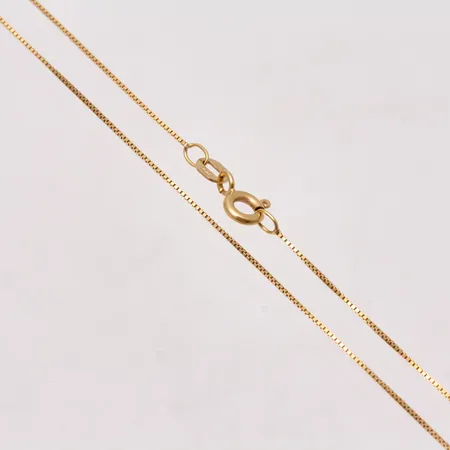  Kedja i 18K guld, 45,5cm, Venezia, bredd 0,6mm, tillverkad av Balestra, vikt 1,55g.