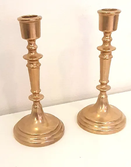 Ett par ljusstakar Malm Lorans Bersbo år 1986, höjd ca. 18cm Vikt: 0 g